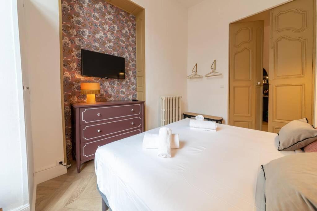 Romantic Flat In The Heart Of The City Avignon Exteriör bild